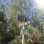 "Dansk" gadeskilt fra Solvang